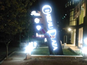 Işıklı Totem Tabela Totem Tabela